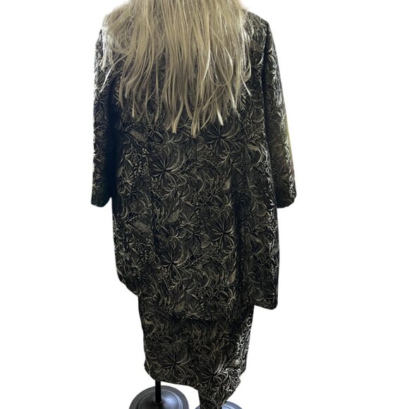 Women's Giovanna Designer Signature Skirt Suit 26W 3PC - Picture 16 of 16